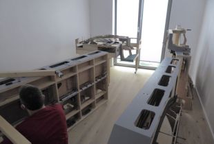 P1020312800x600