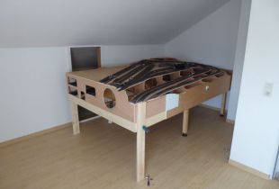 P1030492800x600