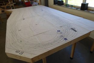 P1020281800x600