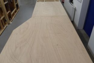 P1030182800x600