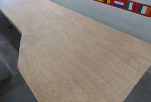 P1100531800x600