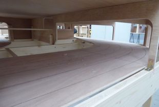 P1170213800x600