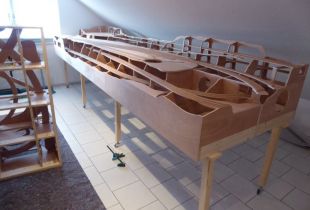 P1170447800x600