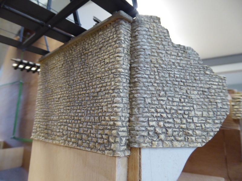 P1270012800x600