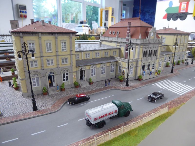 P1320375800x600