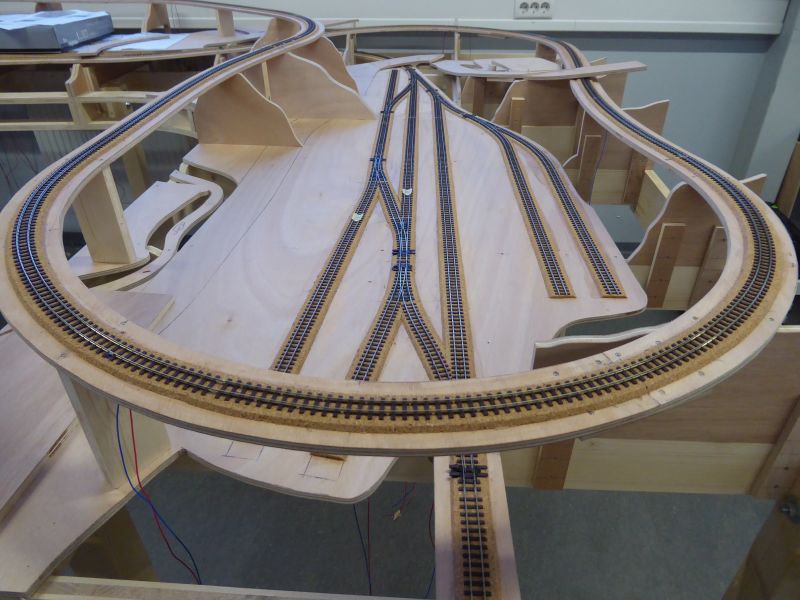 P1320391800x600